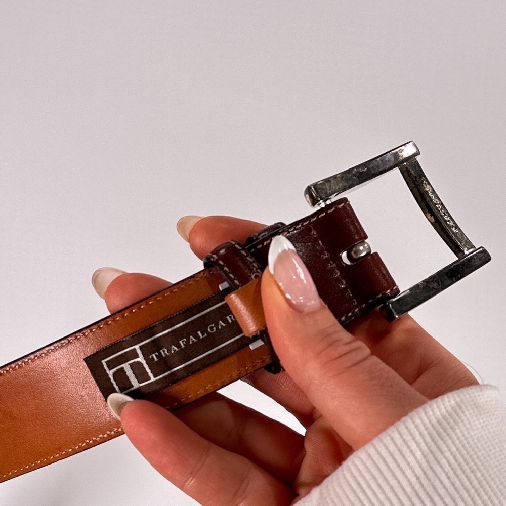 Trafalgar Men’s Dress Belt Easton Cortina Leather Brown Size 40 - Picture 7 of 15